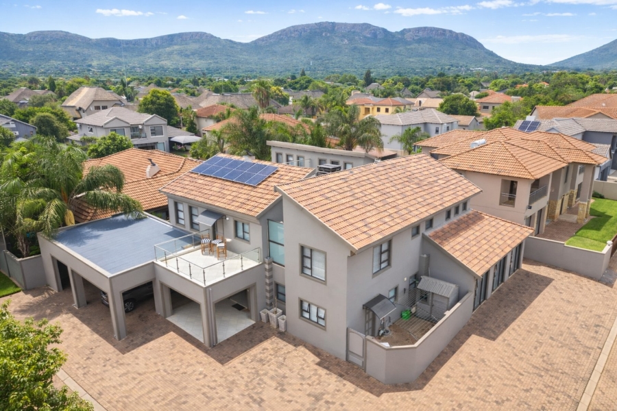 7 Bedroom Property for Sale in Melodie North West